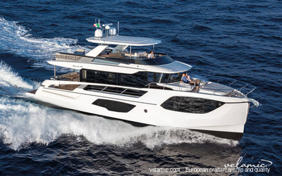 Comparación entre Absolute Navetta 64 y Galeon 430 HTC